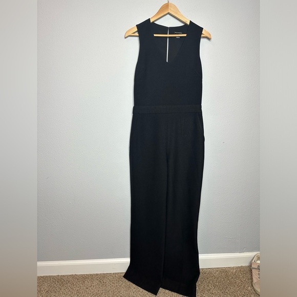 Club Monaco Pants - Club Monaco Elegant Black Jumpsuit size 2 women’s
